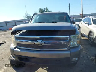 2007 Chevrolet Silverado 1500 LTZ with VIN 1GCEK19037Z512348, listed as a IAAI auction lot 41780151 with 1 mi miles. Bid and sale history available at carsss.com. Image 12.