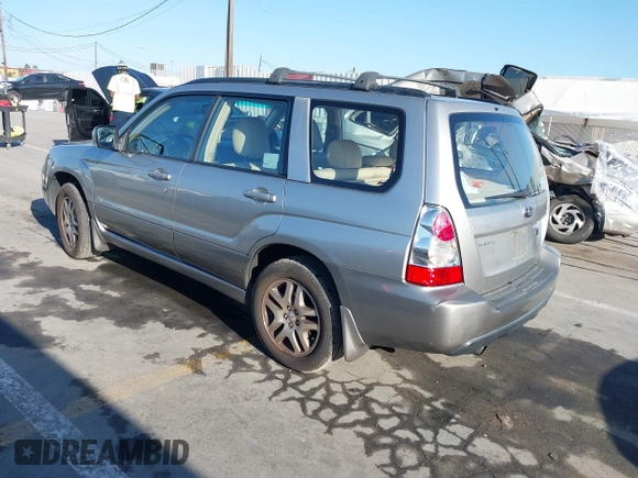 2006 Subaru Forester 2.5 X L.L. Bean Edition with VIN JF1SG67646H710536, listed as a IAAI auction lot 41861913 with 64,183 mi miles. Bid and sale history available at carsss.com. Image 3.