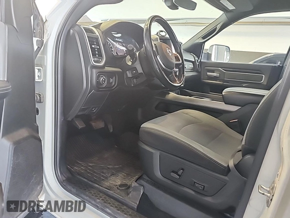 2022 Ram 2500 Big Horn with VIN 3C6UR5DJ9NG437612, listed as a IAAI auction lot 42802322 with 182,567 mi miles and . Bid and sale history available at DreamBid. Image 19.