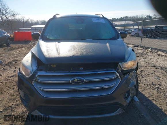 2018 Ford Escape SE with VIN 1FMCU0GD0JUA87303, listed as a IAAI auction lot 41612502 with 70,233 mi miles. Bid and sale history available at carsss.com. Image 13.