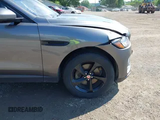 2017 Jaguar F-Pace 35t Premium с VIN SADCJ2BV0HA890346, выставлен на аукционе IAAI как лот 42617533 с пробегом 138 525 миль миль и . История ставок и продаж доступна на DreamBid. Изображение 17.