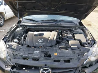2014 Mazda 3 i Sport with VIN JM1BM1K74E1192943, listed as a IAAI auction lot 41629944 with 132,236 mi miles and . Bid and sale history available at carsss.com. Image 10.
