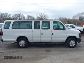 2008 Ford Econoline Passenger XL with VIN 1FDSS31L78DA60161, listed as a IAAI auction lot 41840351 with 151,312 mi miles. Bid and sale history available at carsss.com. Image 14.