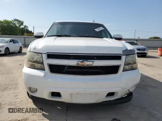 2008 Chevrolet Suburban 2LT with VIN 3GNFC16048G195436, listed as a Copart auction lot 55830515 with 243,456 mi miles and Salvage title. Bid and sale history available at DreamBid. Image 5.