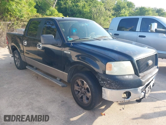 2006 Ford F-150 XLT with VIN 1FTRW12W96FB51809, listed as a IAAI auction lot 42048037 with 360,680 mi miles. Bid and sale history available at carsss.com. Image 1.