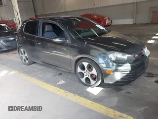 2013 Volkswagen GTI z VIN WVWED7AJ7DW009274, wystawiony jako IAAI lot #42148586 z przebiegiem 119 377 mil mil oraz . Historia ofert i sprzedaży dostępna na DreamBid. Obrazek 1.