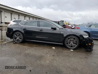2017 Audi A7 Prestige with VIN WAU22AFC4HN053693, listed as a Copart auction lot 82495923 with 69,009 mi miles. Bid and sale history available at carsss.com. Image 4.