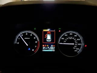 2022 Subaru Forester Premium z VIN JF2SKADC7NH498768, wystawiony jako Copart lot #50500395 z przebiegiem 31 695 mil mil oraz Czysty tytuł • Clean title. Historia ofert i sprzedaży dostępna na DreamBid. Obrazek 9.