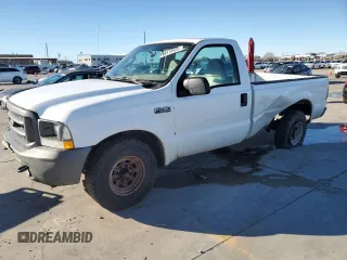 2004 Ford F-250 XL z VIN 1FTNF20L34ED15247, wystawiony jako Copart lot #88119525 z przebiegiem 336 410 mil mil oraz Szkody całkowita. Historia ofert i sprzedaży dostępna na DreamBid. Obrazek 1.