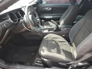 2017 Ford Mustang V6 с VIN 1FA6P8AM8H5332715, выставлен на аукционе Copart как лот 58895065 с пробегом 92 867 миль миль и Списание • Salvage title. История ставок и продаж доступна на DreamBid. Изображение 7.