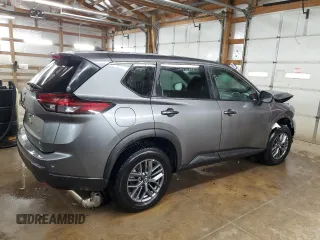 2024 Nissan Rogue S with VIN 5N1BT3AB9RC699606, listed as a Copart auction lot 53701385 with 31,471 mi miles and Salvage Title. Bid and sale history available at DreamBid. Image 3.
