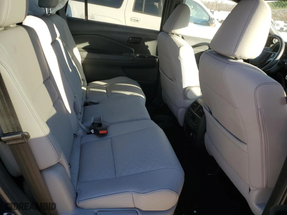 2022 Honda Passport Elite with VIN 5FNYF8H01NB023932, listed as a Copart auction lot 83674004 with 26,134 mi miles and Salvage Title. Bid and sale history available at carsss.com. Image 11.