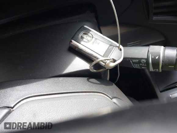 2014 Acura RDX Tech Pkg with VIN 5J8TB4H52EL010633, listed as a IAAI auction lot 41600108 with 182,067 mi miles. Bid and sale history available at carsss.com. Image 11.