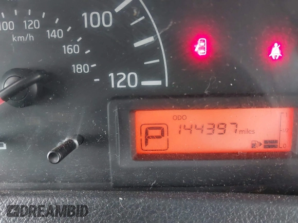 2015 Nissan NV200 SV with VIN 3N6CM0KNXFK710080, listed as a IAAI auction lot 41831172 with 144,397 mi miles. Bid and sale history available at carsss.com. Image 15.