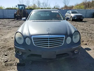 2009 Mercedes-Benz E 350 Luxury with VIN WDBUF87X89B385843, listed as a Copart auction lot 53234885 with 178,827 mi miles and Clean Title. Bid and sale history available at carsss.com. Image 5.