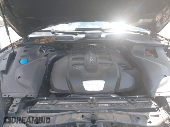 2015 Porsche Cayenne Diesel with VIN WP1AF2A21FLA43203, listed as a IAAI auction lot 42219548 with 210,000 mi miles and . Bid and sale history available at DreamBid. Image 10.