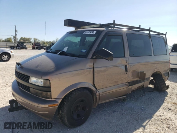 2002 Chevrolet Astro with VIN 1GNDM19X82B144695, listed as a Copart auction lot 81132434 with 155,103 mi miles and Salvage Title. Bid and sale history available at carsss.com. Image 1.