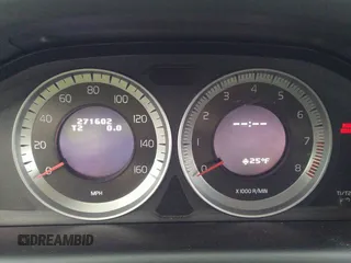 2012 Volvo XC60 3.0L с VIN YV4902DZ1C2305282, выставлен на аукционе IAAI как лот 41042231 с пробегом 271 602 миль миль и . История ставок и продаж доступна на DreamBid. Изображение 7.