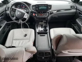 2020 Honda Passport Elite with VIN 5FNYF8H09LB019818, listed as a Copart auction lot 39775334 with 20,092 mi miles. Bid and sale history available at carsss.com. Image 8.