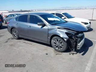 2015 Nissan Altima S z VIN 1N4AL3AP5FC480137, wystawiony jako IAAI lot #42213533 z przebiegiem 110 845 mil mil oraz . Historia ofert i sprzedaży dostępna na DreamBid. Obrazek 1.