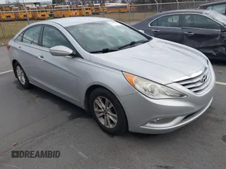 2013 Hyundai Sonata GLS with VIN 5NPEB4AC1DH609459, listed as a IAAI auction lot 41125668 with 227,079 mi miles and . Bid and sale history available at carsss.com. Image 1.