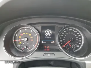2021 Volkswagen Atlas SE with VIN 1V2LC2CA3MC227092, listed as a Copart auction lot 39949094 with 43,350 mi miles and . Bid and sale history available at DreamBid. Image 9.
