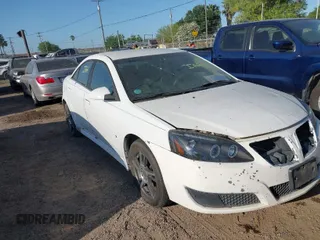2010 Pontiac G6 w/1SB with VIN 1G2ZA5EB2A4103396, listed as a IAAI auction lot 42014797 with 1 mi miles. Bid and sale history available at carsss.com. Image 1.