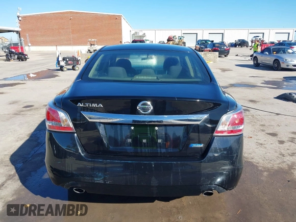 2014 Nissan Altima S with VIN 1N4AL3AP0EC284735, listed as a IAAI auction lot 41212568 with 194,625 mi miles and . Bid and sale history available at DreamBid. Image 17.