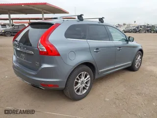2016 Volvo XC60 T5 Platinum with VIN YV4612RM7G2807796, listed as a IAAI auction lot 41920432 with 139,003 mi miles. Bid and sale history available at carsss.com. Image 4.