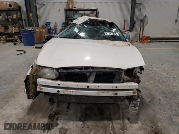2001 Buick Regal LS with VIN 2G4WB55K411265601, listed as a Copart auction lot 87041904 with 0 mi miles and Salvage Title. Bid and sale history available at carsss.com. Image 5.