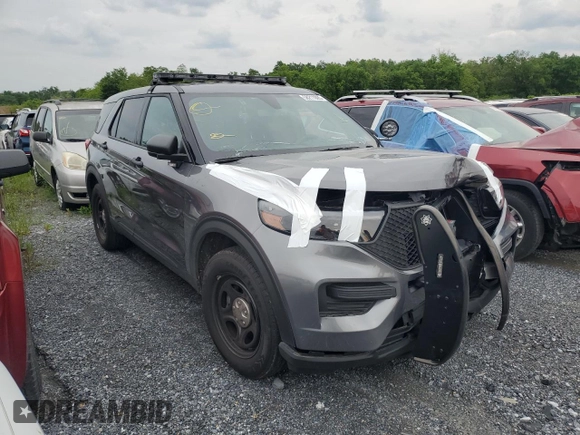 2023 Ford Police Interceptor Utility z VIN 1FM5K8AB9PGA17813, wystawiony jako Copart lot #58211995 z przebiegiem 2 753 mil mil oraz Szkoda całkowita • Salvage title. Historia ofert i sprzedaży dostępna na DreamBid. Obrazek 4.
