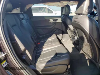 2018 Audi Q7 Premium Plus z VIN WA1LHAF7XJD017439, wystawiony jako Copart lot #58097495 z przebiegiem 59 712 mil mil oraz Szkoda całkowita • Salvage title. Historia ofert i sprzedaży dostępna na DreamBid. Obrazek 11.