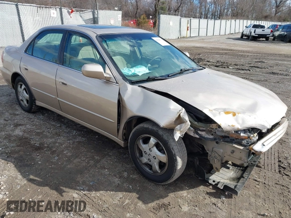 2000 Honda Accord EX z VIN 1HGCG6672YA069215, wystawiony jako IAAI lot #41508330 z przebiegiem 138 721 mil mil oraz . Historia ofert i sprzedaży dostępna na DreamBid. Obrazek 1.