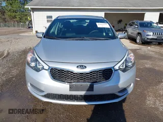 2016 Kia Forte LX with VIN KNAFX4A66G5471080, listed as a IAAI auction lot 41812751 with 57,686 mi miles. Bid and sale history available at carsss.com. Image 12.