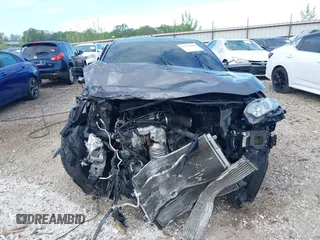 2019 Honda Civic Si z VIN 2HGFC1E55KH701354, wystawiony jako IAAI lot #42115508 z przebiegiem Nie podano mil oraz . Historia ofert i sprzedaży dostępna na DreamBid. Obrazek 6.