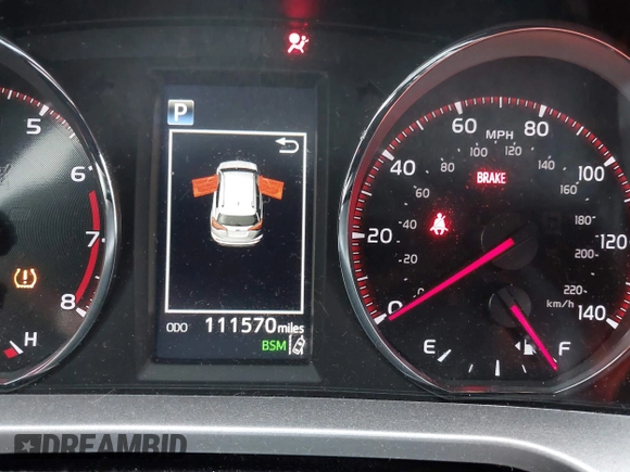 2018 Toyota RAV4 SE с VIN JTMJFREV7JJ748669, выставлен на аукционе IAAI как лот 42201518 с пробегом 111 570 миль миль и . История ставок и продаж доступна на DreamBid. Изображение 15.