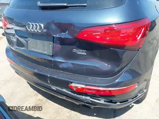 2014 Audi Q5 Premium z VIN WA1CFAFP4EA031687, wystawiony jako IAAI lot #41994771 z przebiegiem 100 846 mil mil oraz . Historia ofert i sprzedaży dostępna na DreamBid. Obrazek 12.
