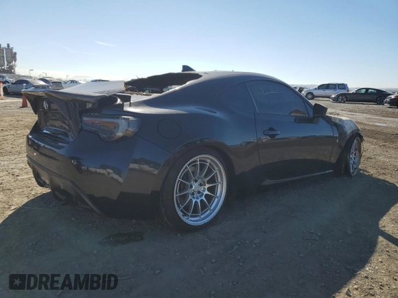 2017 Toyota 86 with VIN JF1ZNAA14H9711199, listed as a Copart auction lot 81957904 with 0 mi miles and Salvage Title. Bid and sale history available at carsss.com. Image 3.
