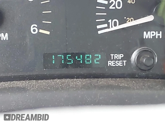 1998 Jeep Cherokee Sport with VIN 1J4FT68SXWL245626, listed as a IAAI auction lot 41630946 with 190,000 mi miles. Bid and sale history available at carsss.com. Image 12.