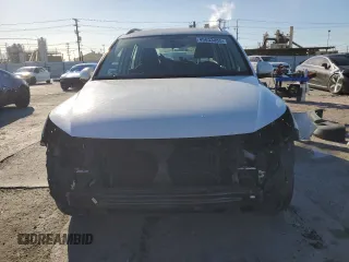 2017 Volkswagen Tiguan S with VIN WVGAV7AXXHK050927, listed as a Copart auction lot 49633085 with 78,155 mi miles and Salvage Title. Bid and sale history available at DreamBid. Image 5.