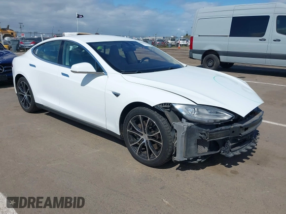 2014 Tesla Model S 60 with VIN 5YJSA1H10EFP56526, listed as a IAAI auction lot 41871784 with 143,361 mi miles and . Bid and sale history available at DreamBid. Image 1.