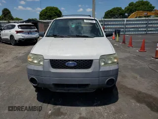 2007 Ford Escape XLS с VIN 1FMYU02Z27KB60555, выставлен на аукционе Copart как лот 55585895 с пробегом Не указан миль и Чистый • Clean title. История ставок и продаж доступна на DreamBid. Изображение 5.