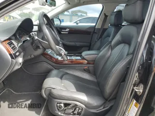2014 Audi A8 3.0T z VIN WAURGAFD5EN007035, wystawiony jako Copart lot #58578545 z przebiegiem 199 696 mil mil oraz Tytuł czysty. Historia ofert i sprzedaży dostępna na DreamBid. Obrazek 7.