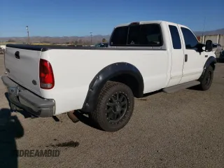 2002 Ford F-250 XL with VIN 1FTNX20L32ED10043, listed as a Copart auction lot 82608574 with 150,324 mi miles and Salvage title. Bid and sale history available at DreamBid. Image 3.