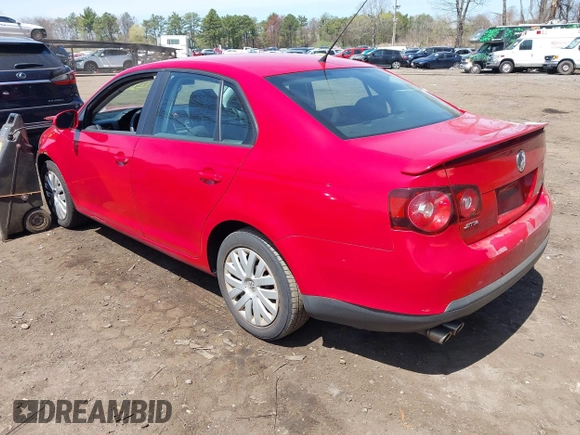 2010 Volkswagen Jetta Sedan S with VIN 3VWJZ7AJ0AM024143, listed as a IAAI auction lot 42082583 with 177,888 mi miles. Bid and sale history available at carsss.com. Image 3.