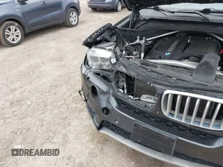 2017 BMW X5 xDrive35i with VIN 5UXKR0C59H0V50278, listed as a IAAI auction lot 41930383 with 123,786 mi miles. Bid and sale history available at carsss.com. Image 20.