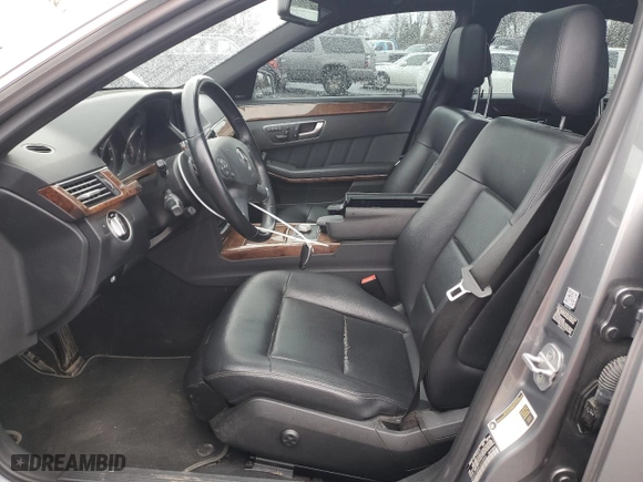 2012 Mercedes-Benz E-Class E 350 Luxury BlueTEC with VIN WDDHF2EB9CA600902, listed as a Copart auction lot 44227745 with 114,229 mi miles and Clean Title. Bid and sale history available at carsss.com. Image 7.