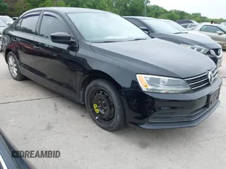 2015 Volkswagen Jetta SE z VIN 3VWD17AJ0FM268841, wystawiony jako IAAI lot #42175788 z przebiegiem 110 465 mil mil oraz . Historia ofert i sprzedaży dostępna na DreamBid. Obrazek 1.