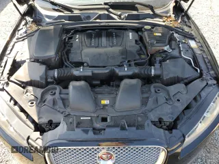 2015 Jaguar XF V6 Portfolio with VIN SAJWJ0FFXF8U60040, listed as a Copart auction lot 52912695 with 112,618 mi miles and Salvage Title. Bid and sale history available at carsss.com. Image 11.