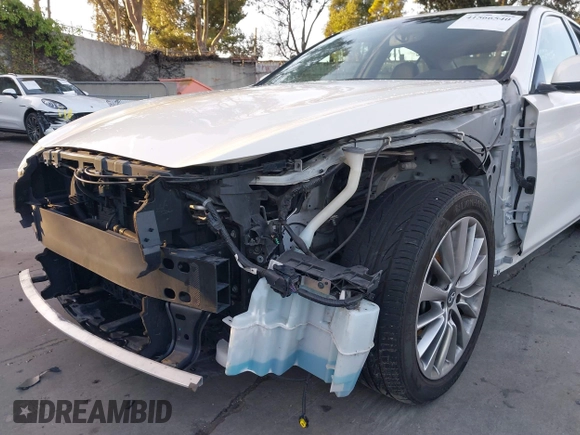 2018 Infiniti Q50 3.0t LUXE with VIN JN1EV7AP1JM366672, listed as a IAAI auction lot 41566540 with 86,390 mi miles. Bid and sale history available at carsss.com. Image 6.